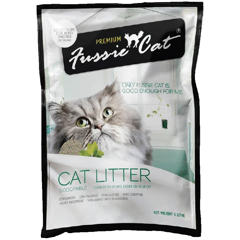 Fussie Cat Bentonite Litter Scoopable Unscented 10L